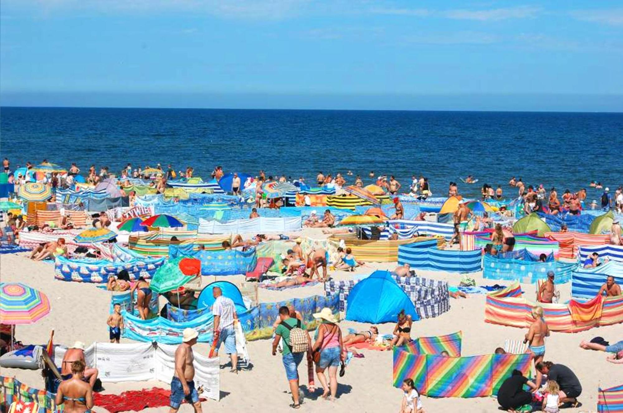 Tropicana Ϫϫ Holiday Houses Jastrzebia Gora Bagian luar foto