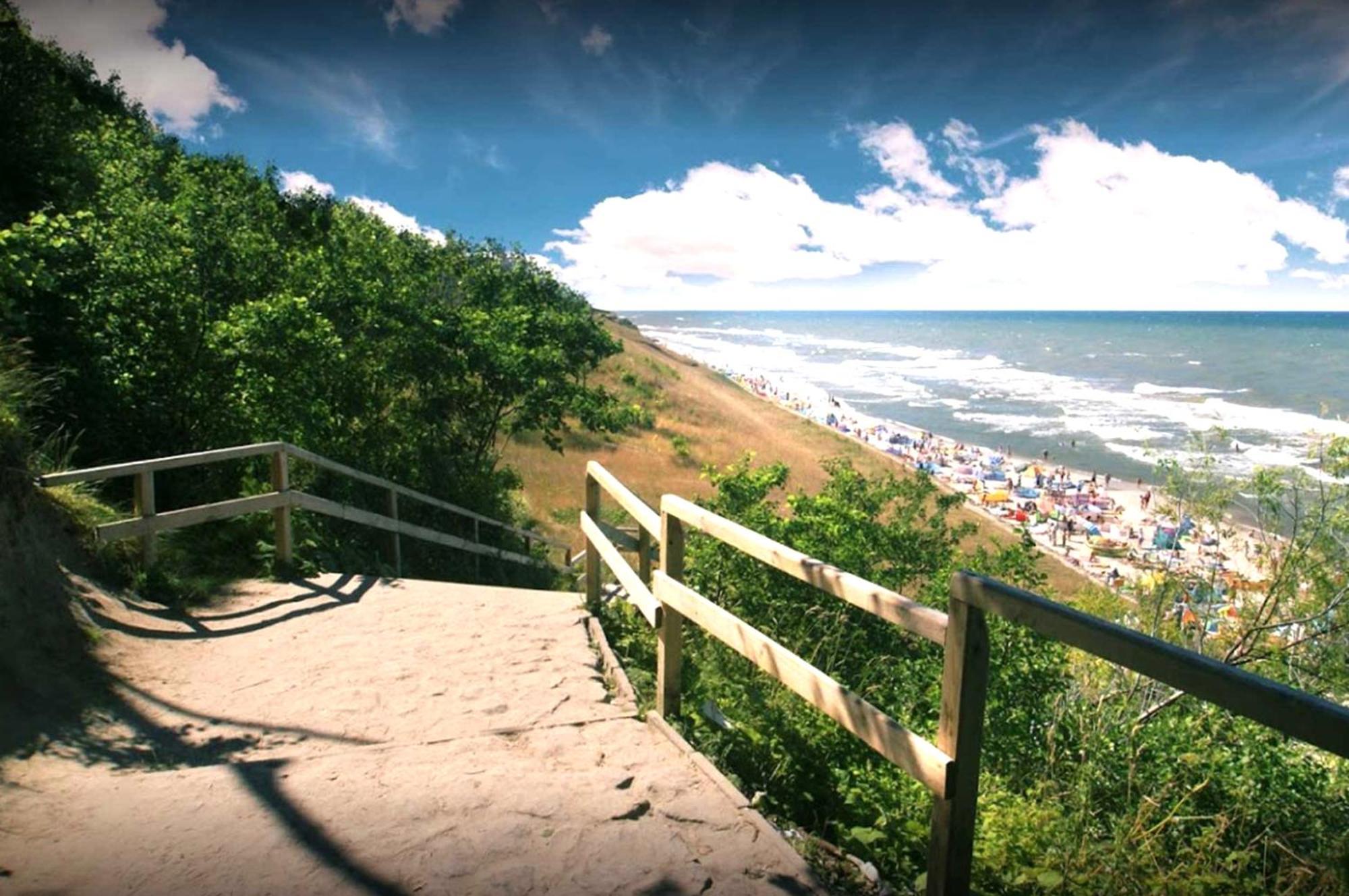 Tropicana Ϫϫ Holiday Houses Jastrzebia Gora Bagian luar foto