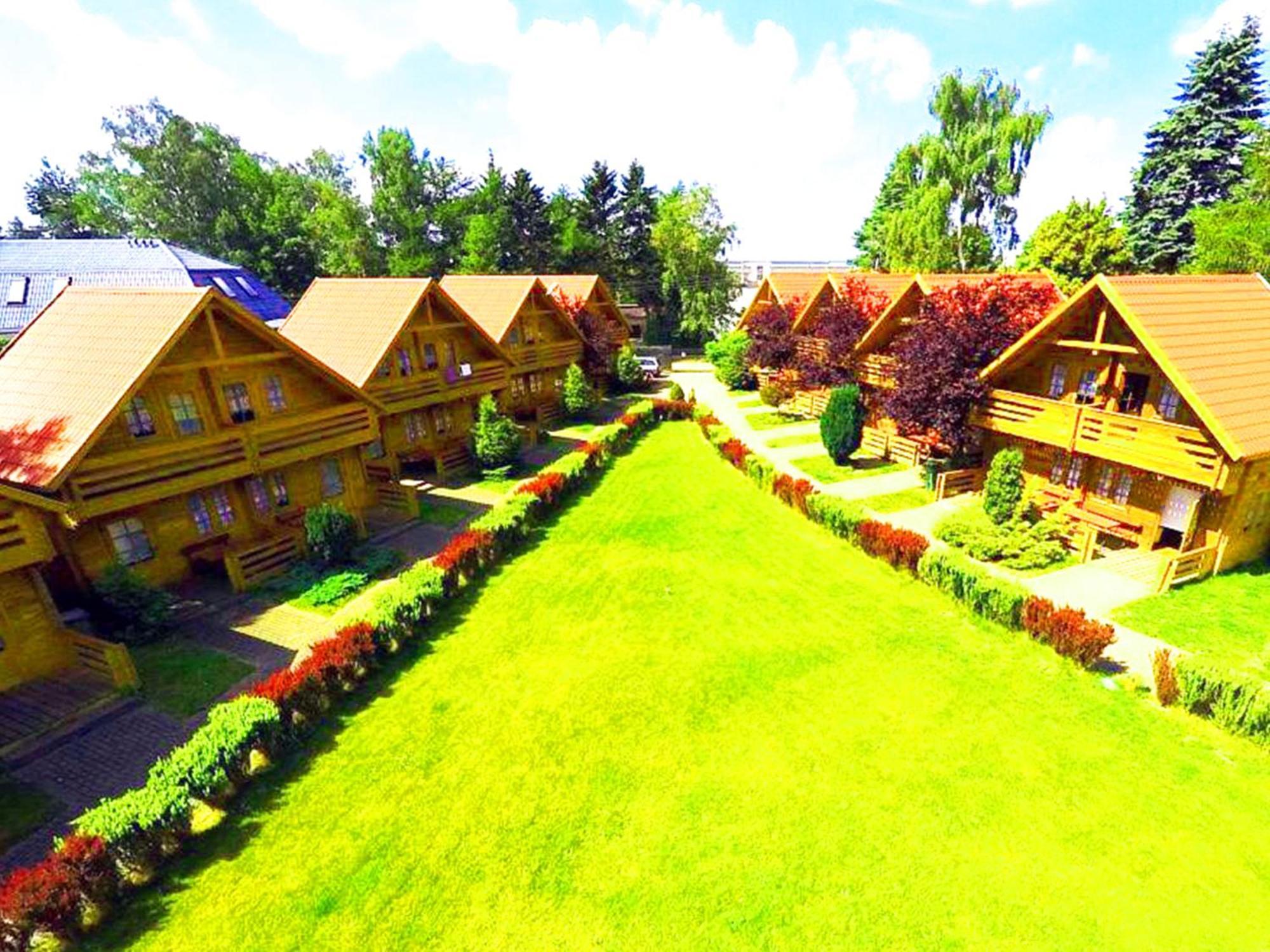 Tropicana Ϫϫ Holiday Houses Jastrzebia Gora Bagian luar foto